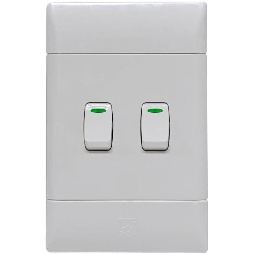 SUL123 2Lever 2Way 16A Light Switches Ultra Range 2X4