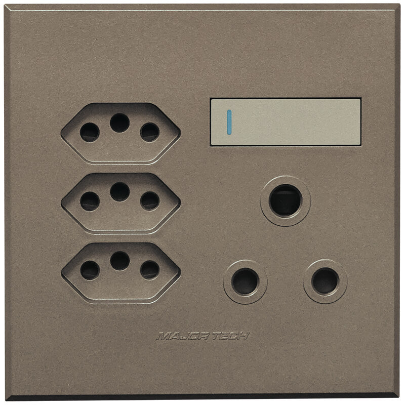 1x16A + 3x Euro Slim Socket Outlet 100x100mm Veti - Colour Options