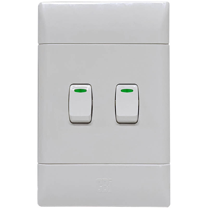 SUL123 2Lever 2Way 16A Light Switches Ultra Range 2X4